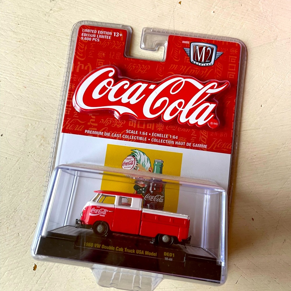 Coca-cola VW 1960 double cab truck